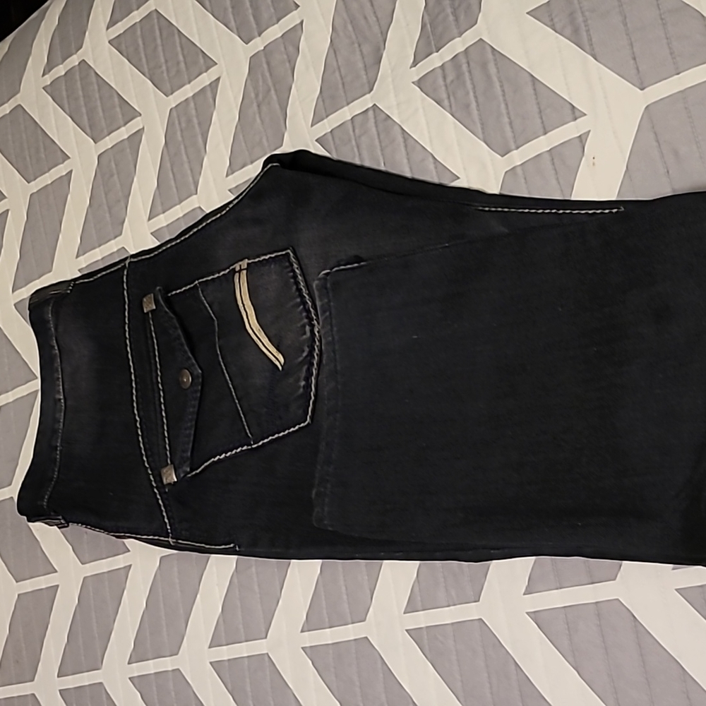 A Jean's - Picture 2 of 2